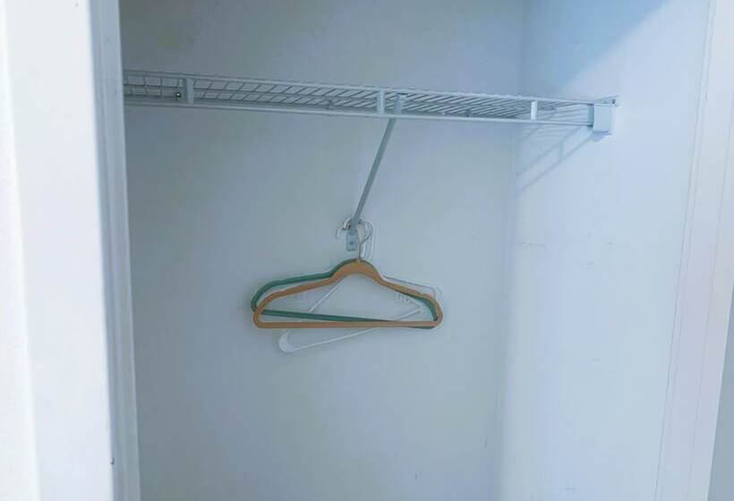 Magic Kingdom Lodgings