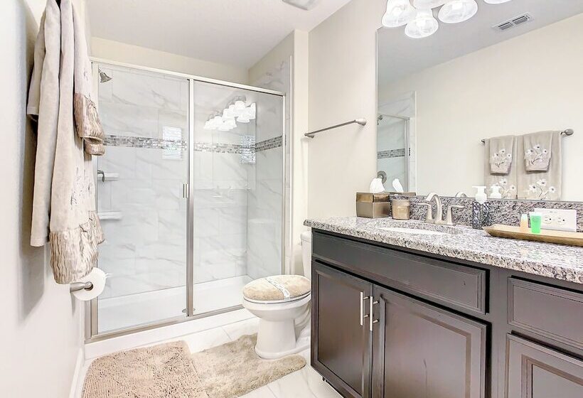 Paradise Away From The Parks At Solterra