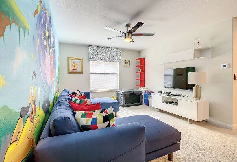 Paradise Away From The Parks At Solterra