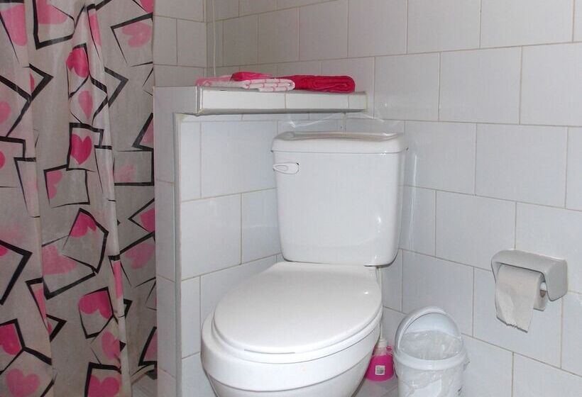 پانسیون Hostal Kinte