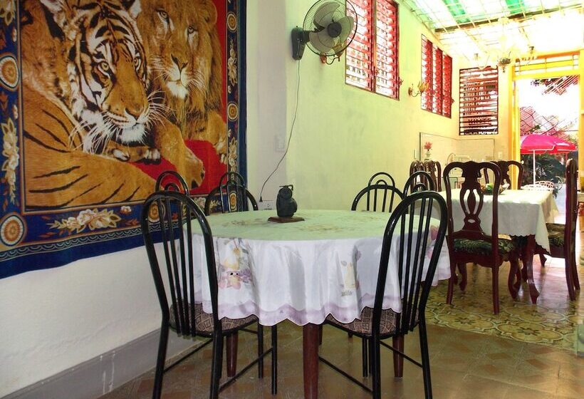 پانسیون Hostal Kinte