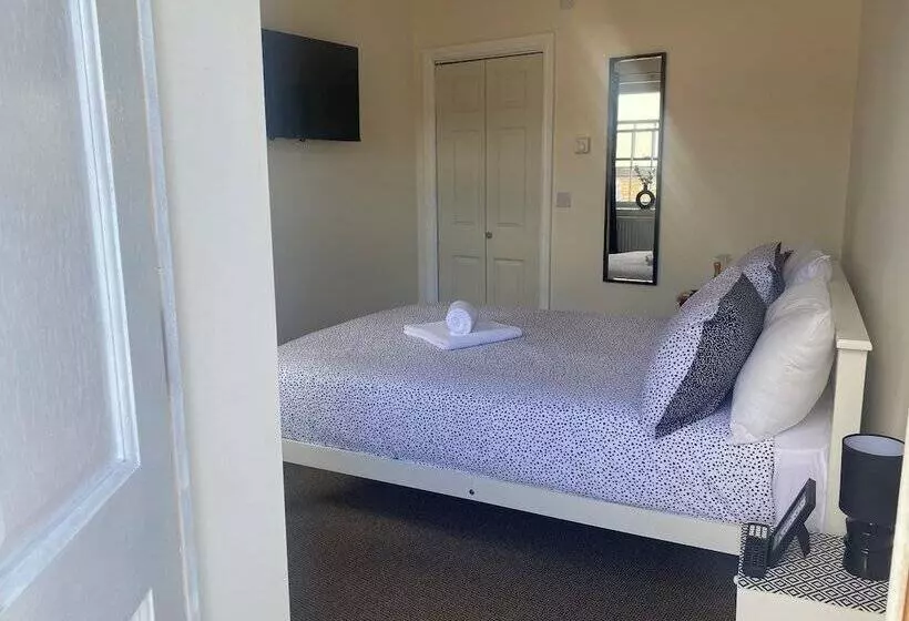 Majatalo Prince Of Wales Rooms