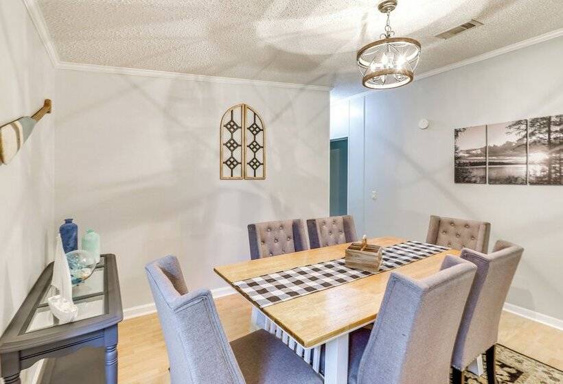 Pet Friendly Sparta Retreat: Boat Dock & Fire Pit!