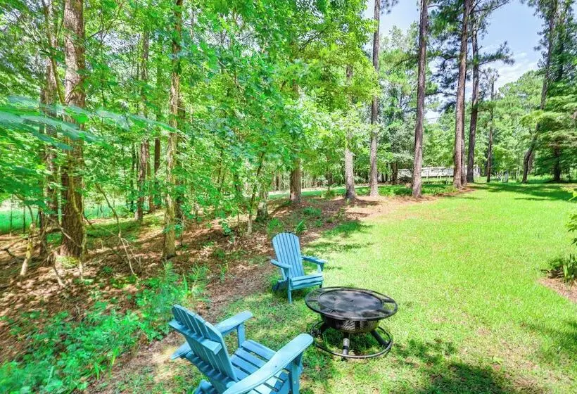 Pet Friendly Sparta Retreat: Boat Dock & Fire Pit!