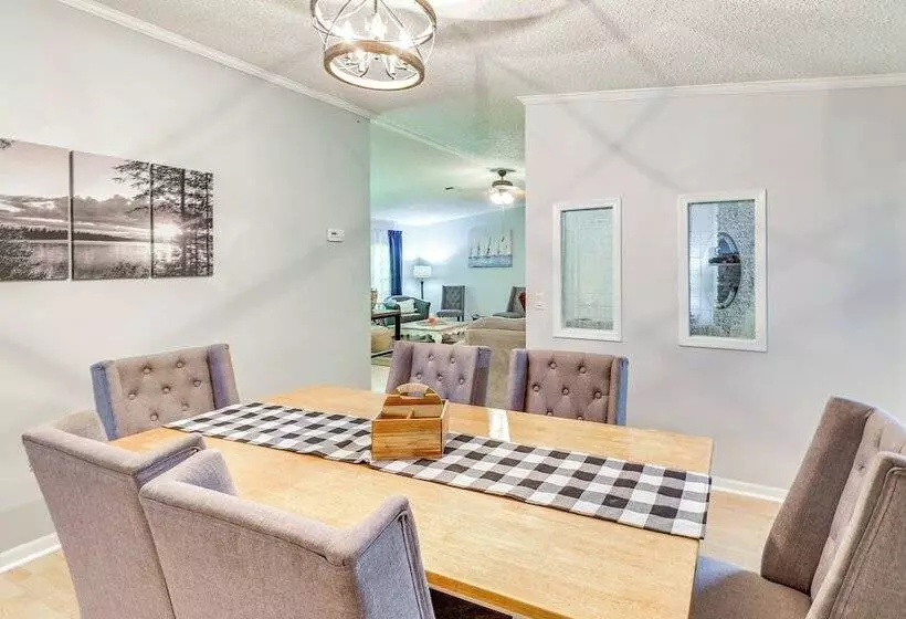 Pet Friendly Sparta Retreat: Boat Dock & Fire Pit!