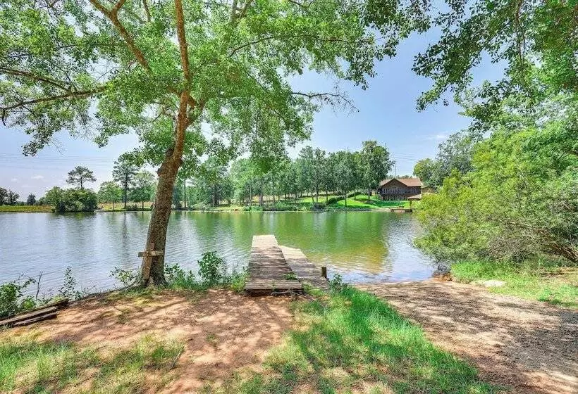 Pet Friendly Sparta Retreat: Boat Dock & Fire Pit!