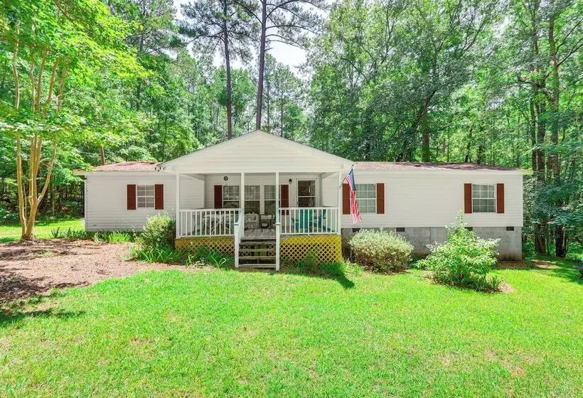 Pet Friendly Sparta Retreat: Boat Dock & Fire Pit!