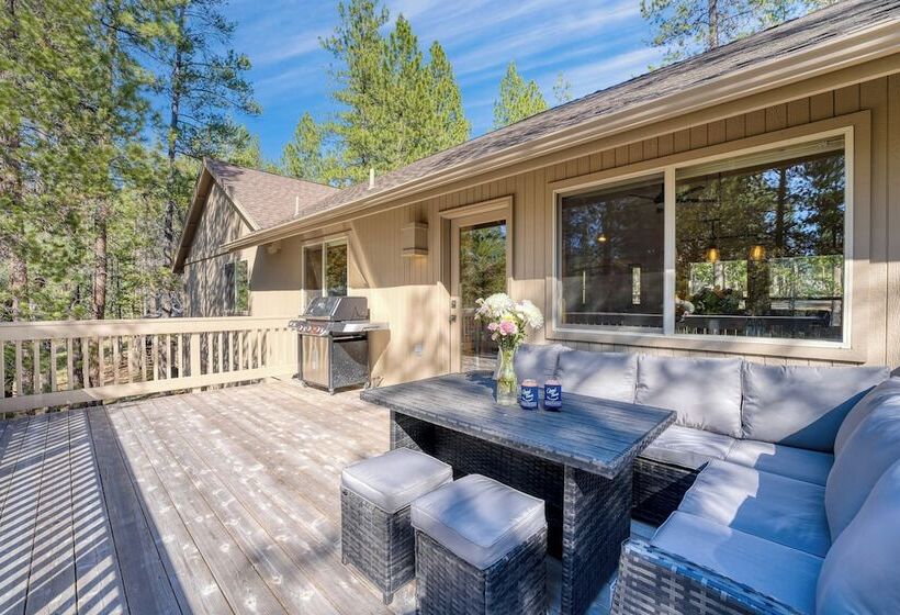 Quail By Avantstay Great Location + Game Room, Hot Tub, & Deck!