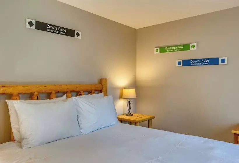 Quail By Avantstay Great Location + Game Room, Hot Tub, & Deck!