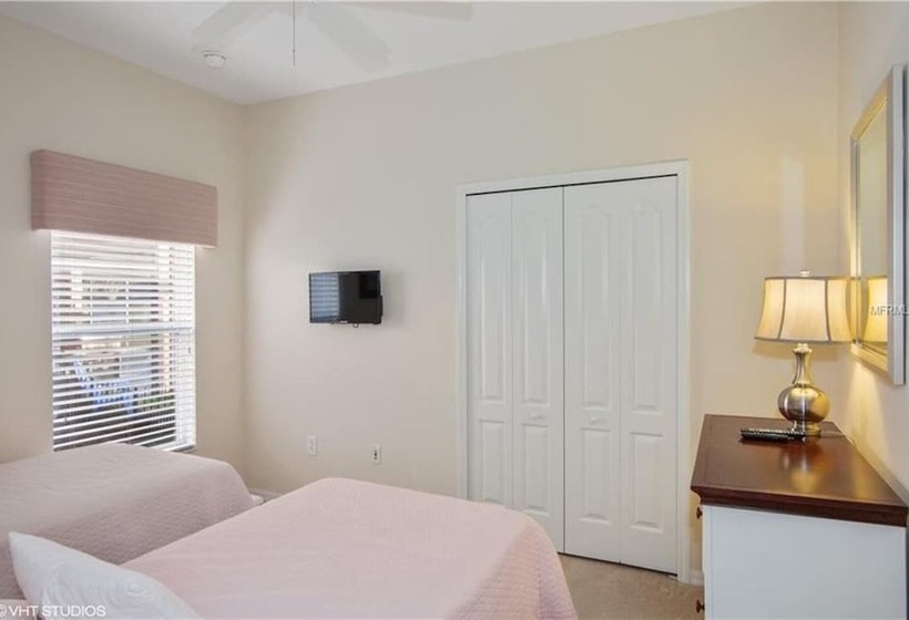 Richie S West Haven Vacation Home