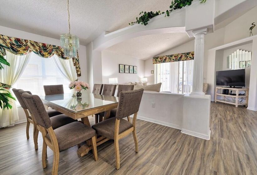 Sandra S Eagle Pointe Vacation Home