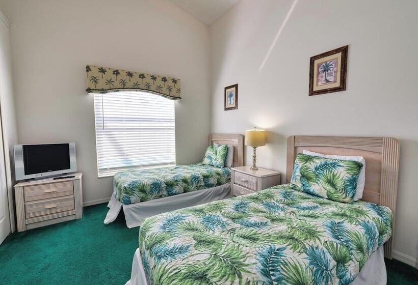 Sandra S Eagle Pointe Vacation Home