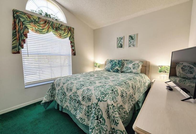 Sandra S Eagle Pointe Vacation Home