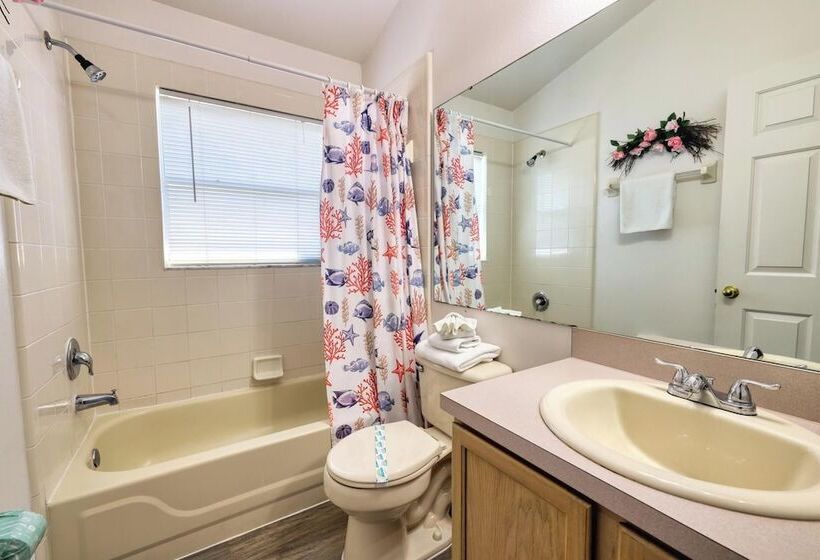 Sandra S Eagle Pointe Vacation Home