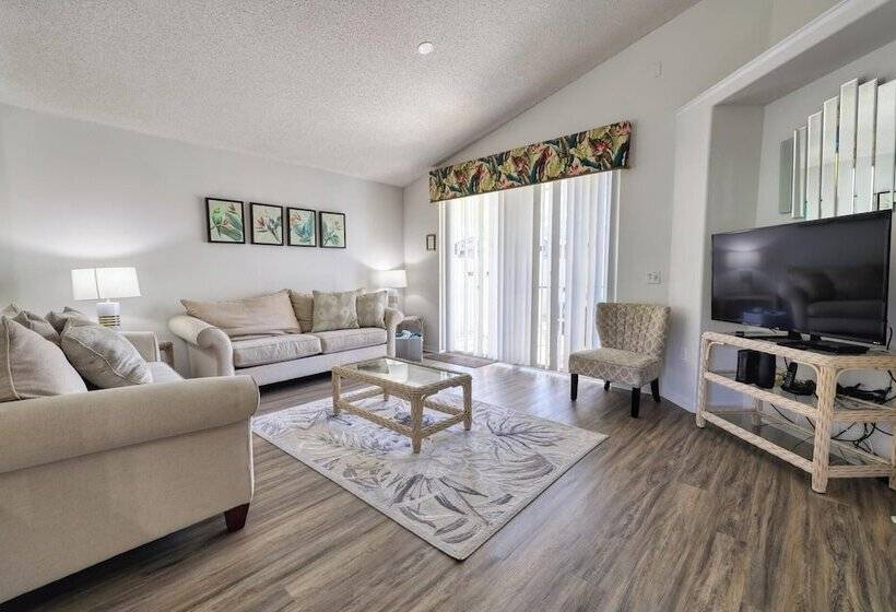 Sandra S Eagle Pointe Vacation Home