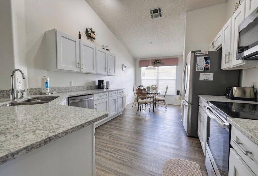 Sandra S Eagle Pointe Vacation Home