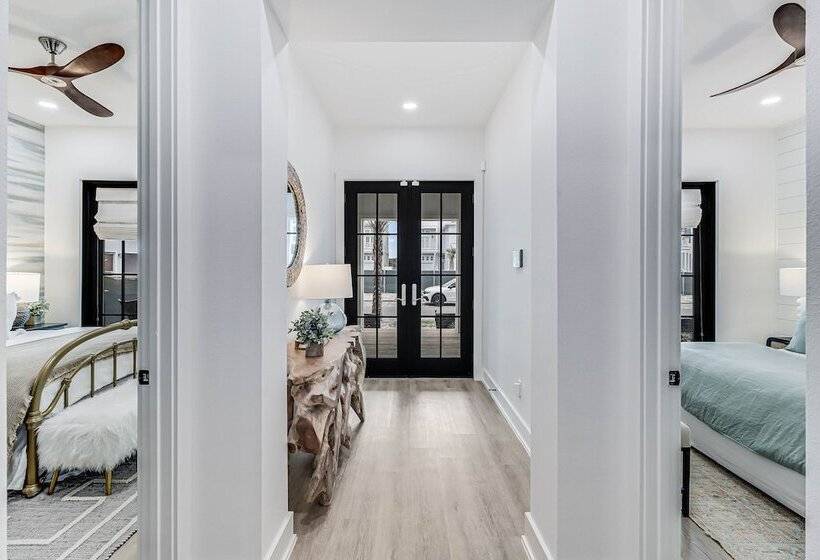 Sandy Cheeks 409 Coa