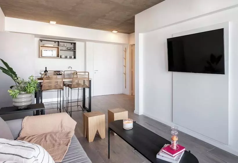 Top Rentals Nuñez
