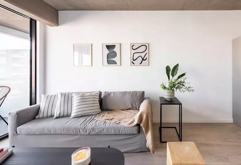 Top Rentals Nuñez