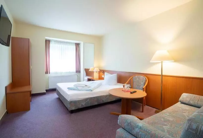 Waldhotel Schöneiche   Self Check In