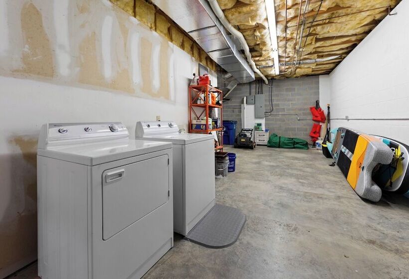 Water Break At The Lake By Avantstay Lakefront + Private Dock