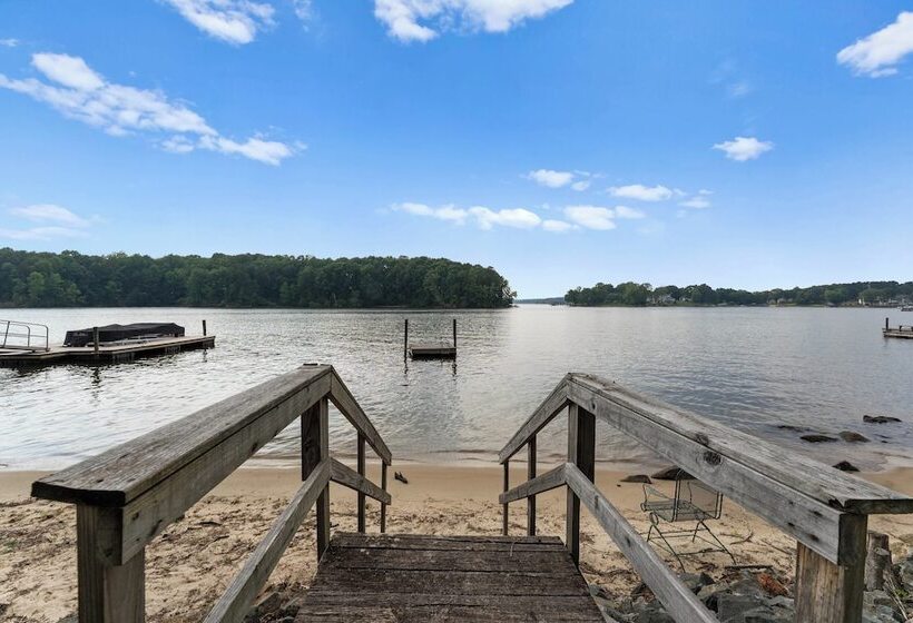 Water Break At The Lake By Avantstay Lakefront + Private Dock