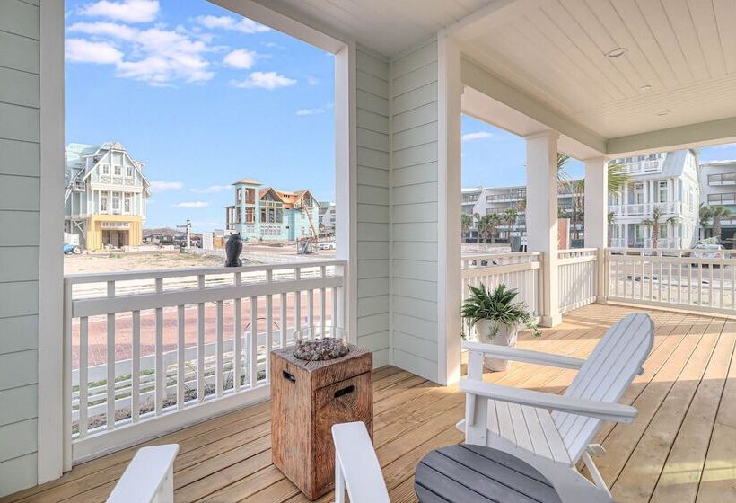 Whale Of A Time 154 Sou