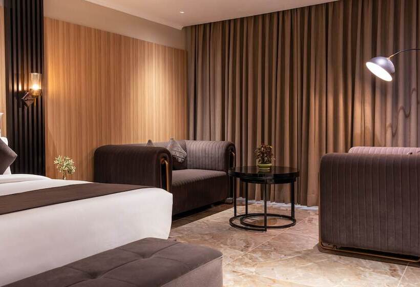 Alpine Hotel And Villas