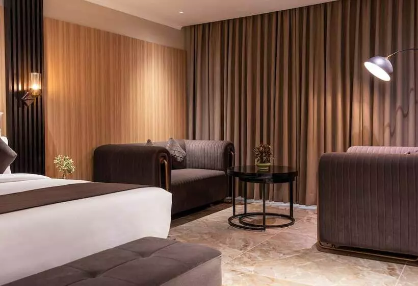 Alpine Hotel And Villas