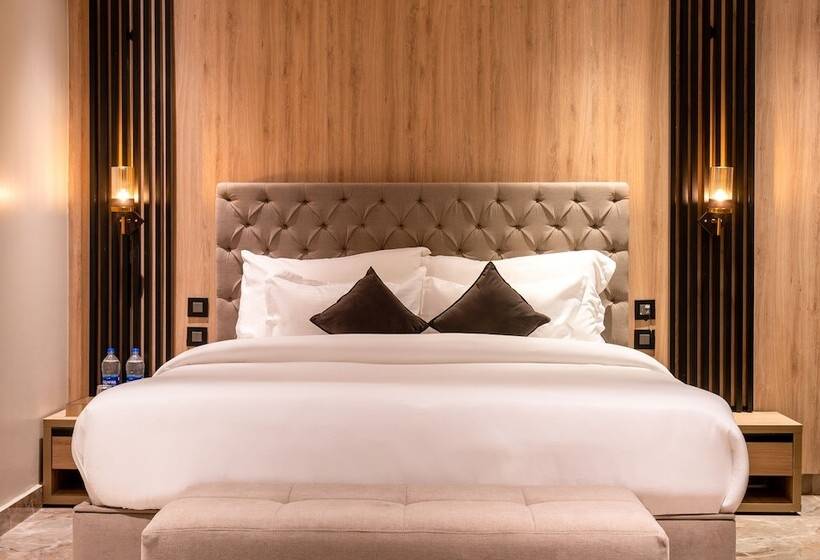 Alpine Hotel And Villas