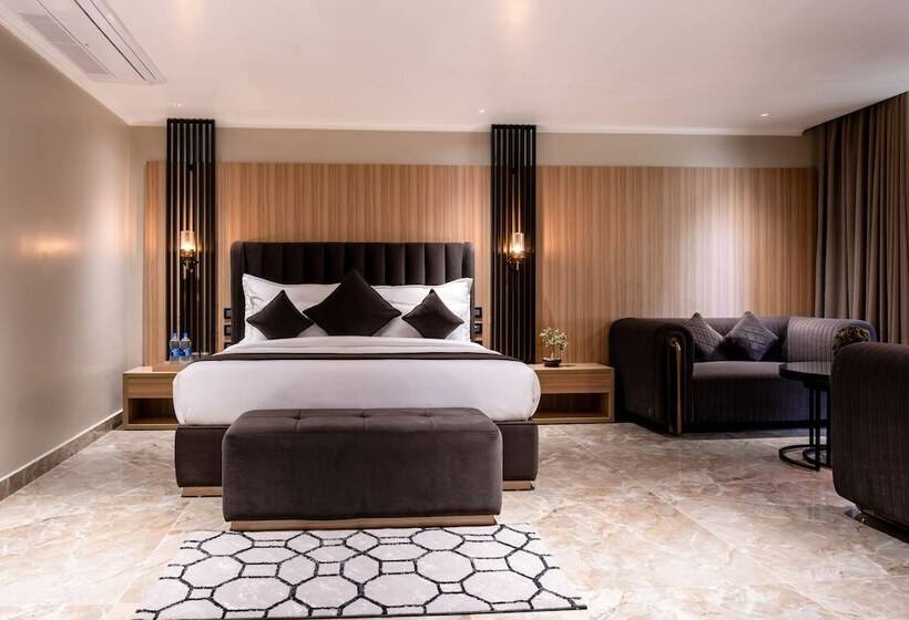 Alpine Hotel And Villas