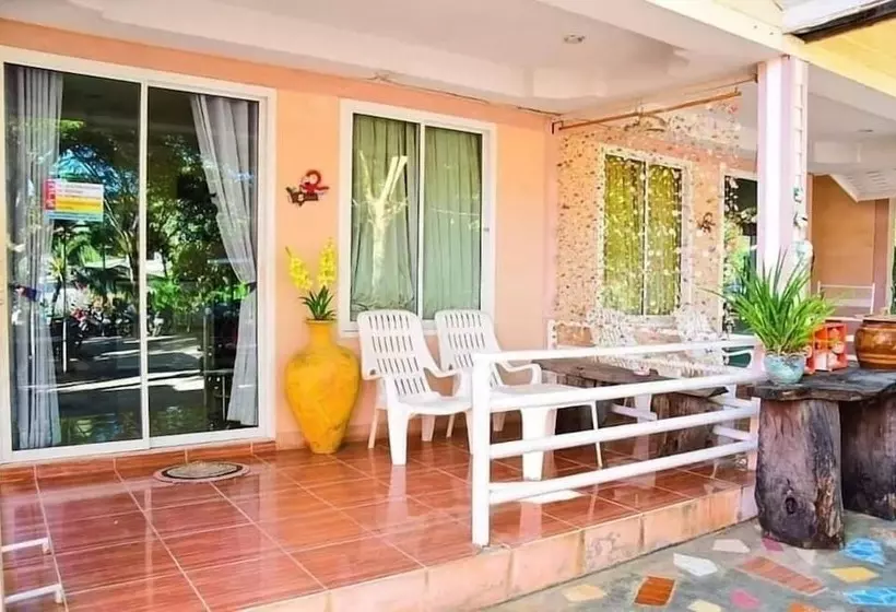 Aamiaismajoitus (B&B) Rang Noknoy Resort At Koh Larn