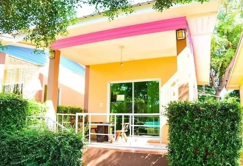 Aamiaismajoitus (B&B) Rang Noknoy Resort At Koh Larn