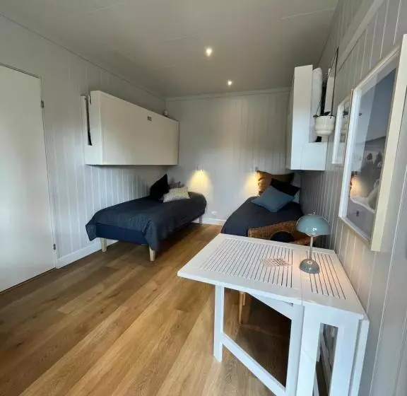 Aamiaismajoitus (B&B) Guesthouse Læsø