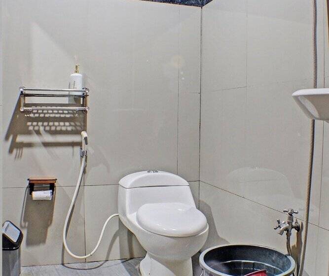 Capital O 92681 Randu Mas Hotel & Resort Taman Purbakala