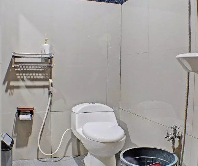 Capital O 92681 Randu Mas Hotel & Resort Taman Purbakala