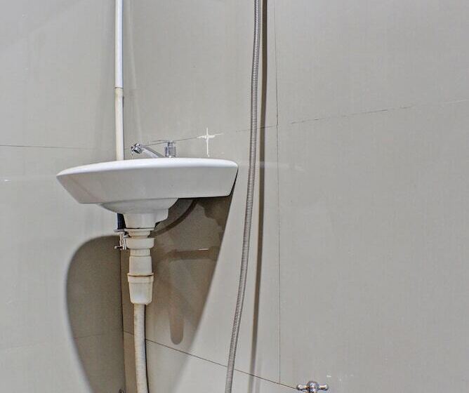 Capital O 92681 Randu Mas Hotel & Resort Taman Purbakala