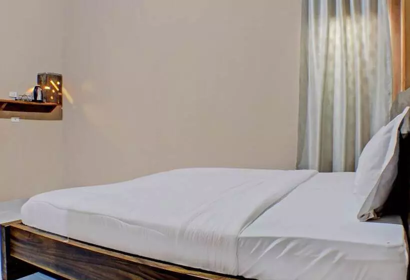 Capital O 92681 Randu Mas Hotel & Resort Taman Purbakala