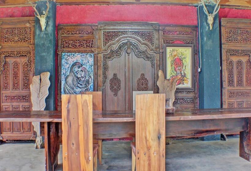 Capital O 92681 Randu Mas Hotel & Resort Taman Purbakala