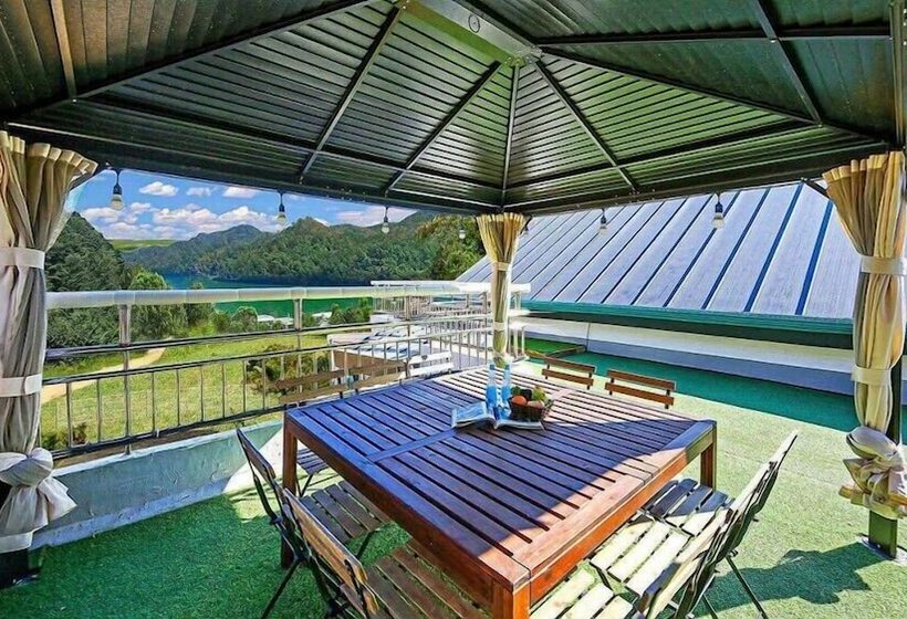 Ello-el Kids Pool Villa Pension