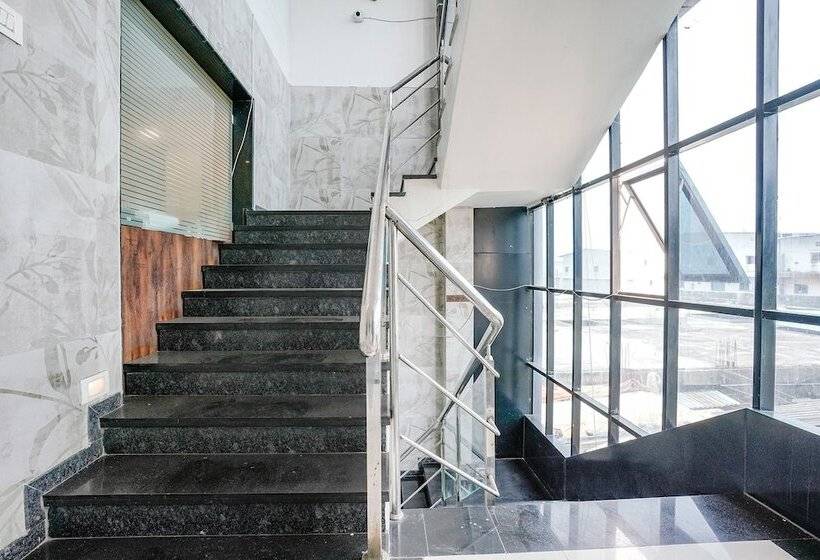 Fabhotel Krishna Inn