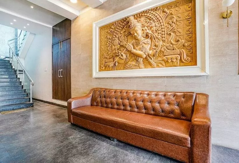 Fabhotel Krishna Inn