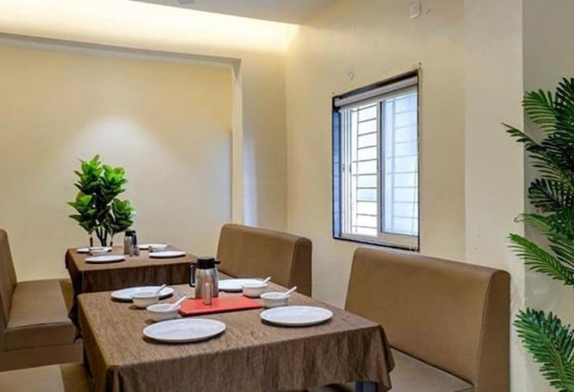 Fabhotel Prime Omkar Executive