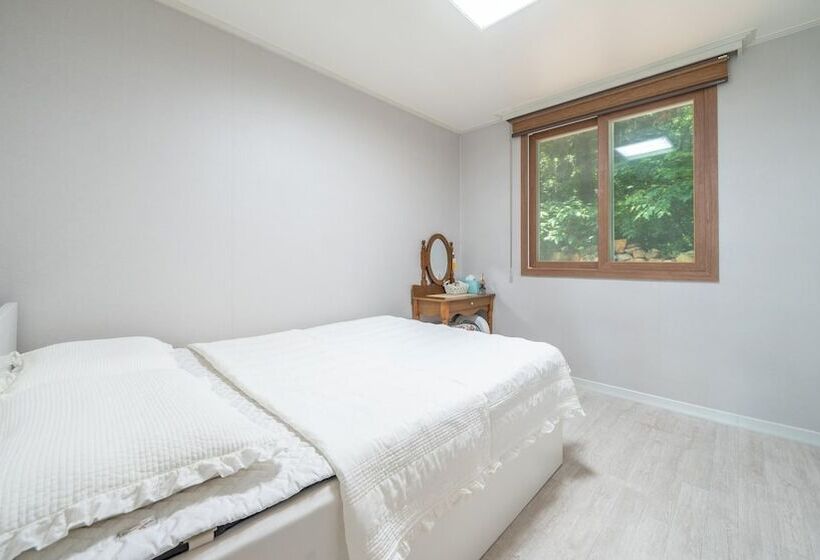 Namhae Familyae Pension