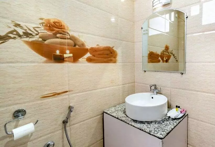 Flutter Hotels & Resort