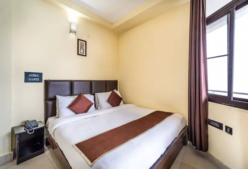 Flutter Hotels & Resort