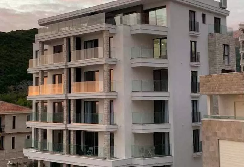 Horizon Residences Andjela