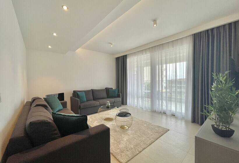 Horizon Residences Andjela