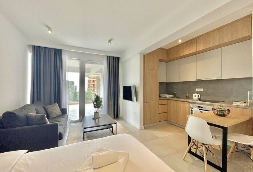 Horizon Residences Andjela