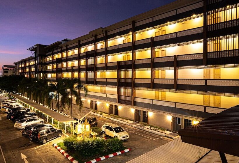 호텔 B2 Korat Night Market Boutique